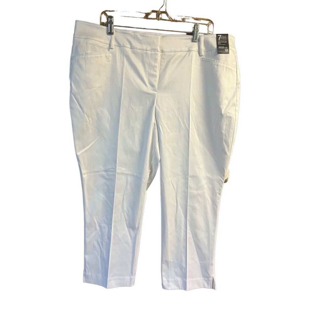 New York & Co 7Th Ave. White Crop Pants Sz 18 NWT